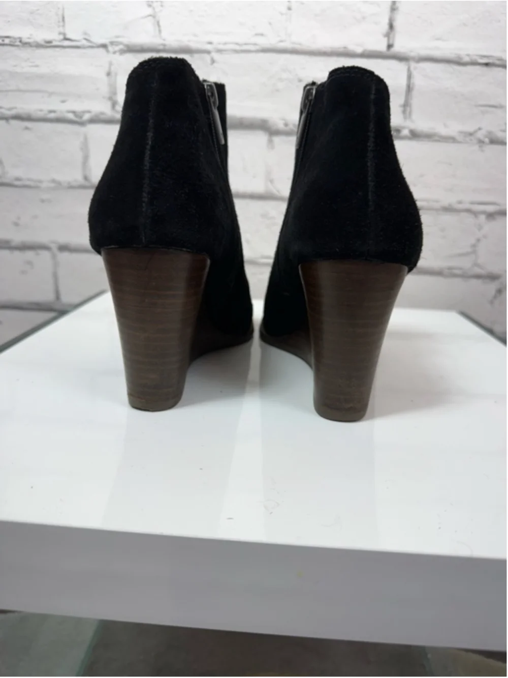 Women's Lucky Brand Black Suede Wedge Yakeena Ankle Boots Size 10